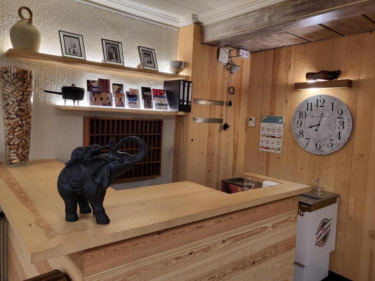Hostal Torras 산트힐라리사캄 외부 사진